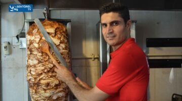 Seyit Kardeşler Döner Salonu Lezzetleriyle Dikkat Çekiyor